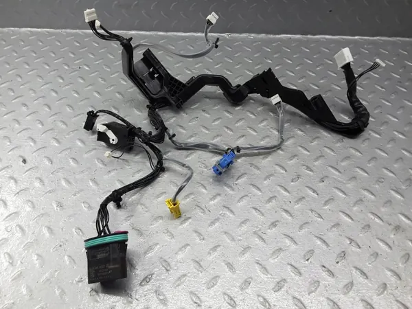 Faisceau phare Mercedes-Benz S W222 OEM 1304492219 image 3