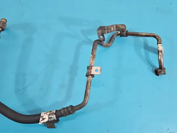 Maserati Servolenkungsschlauch OEM 670007631 image 3