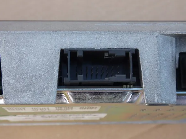 Audi A6 C6 Lift Verstärker OEM 4F0035223J 3G image 7