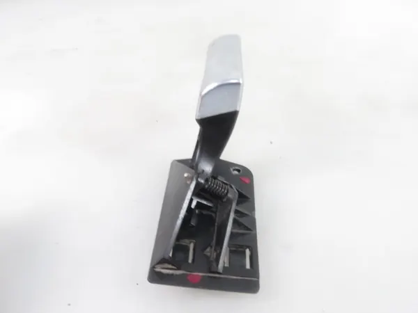 Poignée de porte OEM 15760298 - Pièce Hummer OE d'occasion image 4
