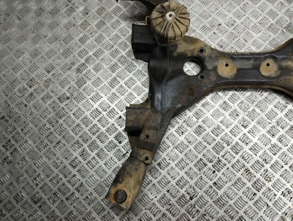 Mercedes-Benz Vito Viano W639 Etuaputuki OEM AMD75793 image 9