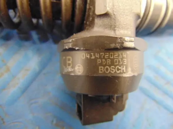 Inyector Diesel VW Passat B5 1.9TDI OEM 0414720214 image 5