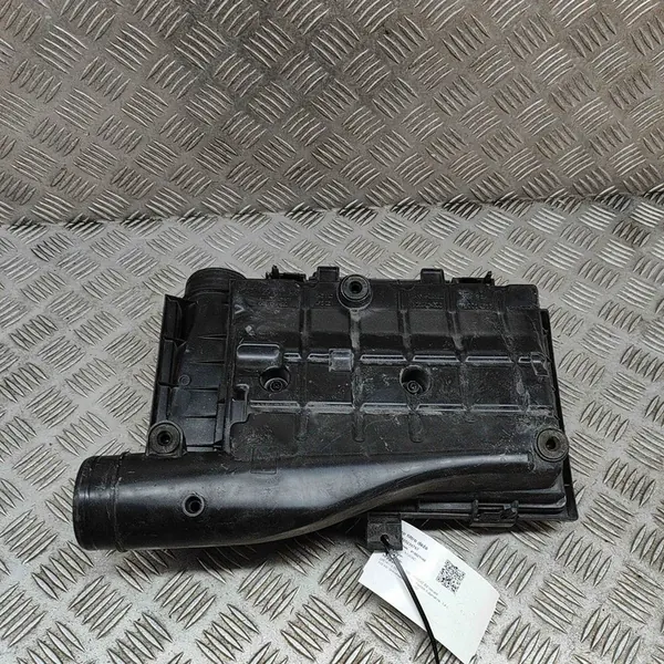 Ilmansuodattimen kotelo VW 1.4L 2020 image 2