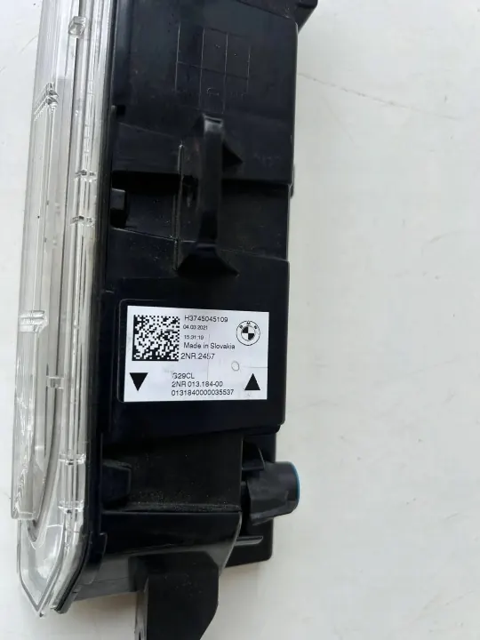 BMW Z4 G29 peruutusvalo OEM H3745045109 image 3