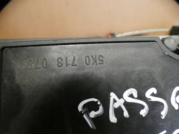 Enlace Selector DSG Skoda OEM 3Q1713023E image 5