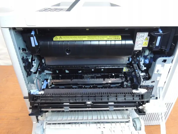 Stampante HP Color LaserJet Enterprise M552dn image 8