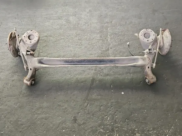 Trave posteriore Hyundai Elantra V 10-16 1.6 GDI image 6