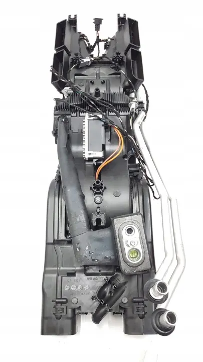 Heizungskern Audi A8 D4 OEM 4H0820004B - Gebraucht image 3