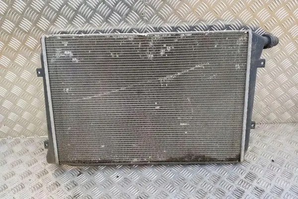 Radiador de agua AUDI A3 CABRIO 2.0L diesel image 2