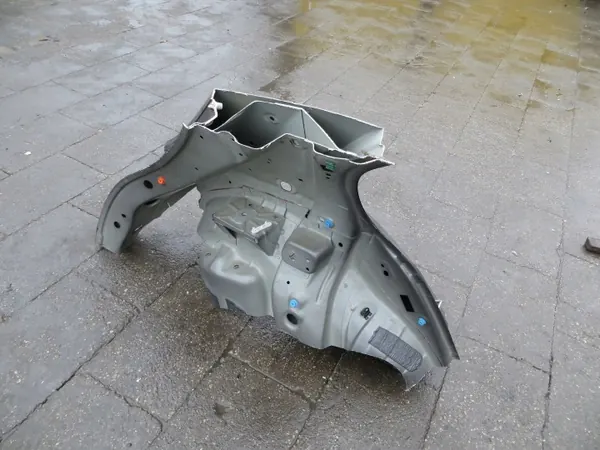Mercedes W177 vasen takalokasuoja OEM C/1072 image 3