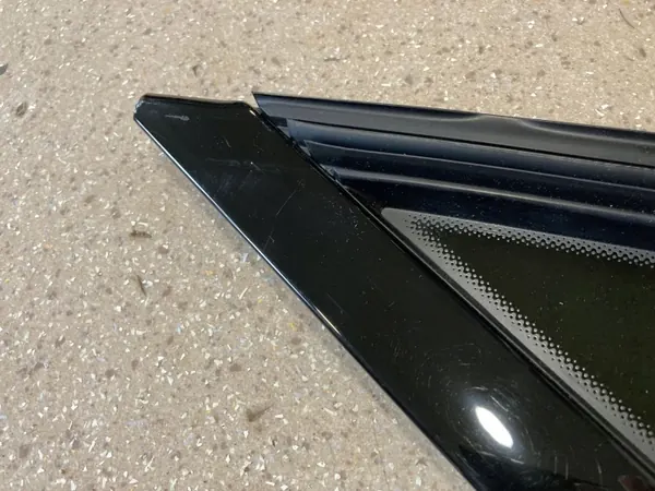 Vidro traseiro carroçaria Mercedes-Benz E W238 OEM A2386709000 image 6
