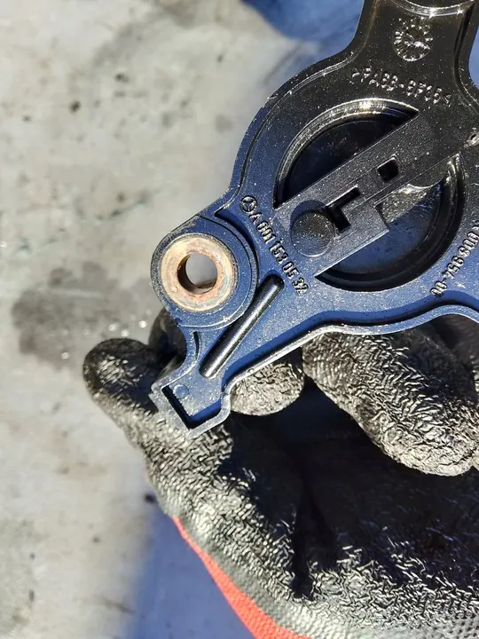 Oljekännare MB C W204 A0011530532 image 3