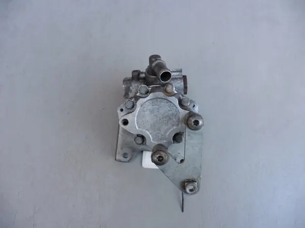 Bomba de direção assistida BMW X3 E83 E60 E46 M54 2.5i OEM image 3