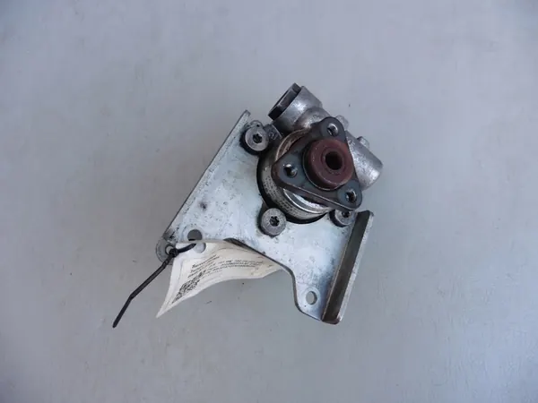 Bomba de direção assistida BMW X3 E83 E60 E46 M54 2.5i OEM image 5