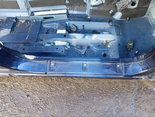 Maserati Quattroporte V 2011 Rechte Schweller OEM 294184 image 7
