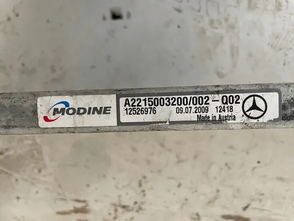 Oliekoeler Mercedes-Benz OE A2215003200 image 6