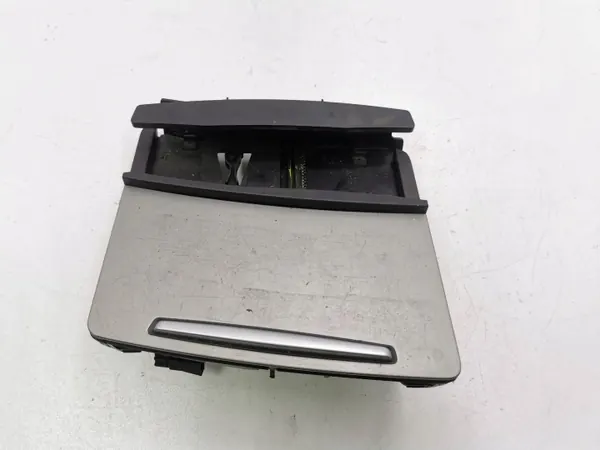 Käytetty tuhkakuppi OEM 4F1857051C Audi A6 2007 image 2