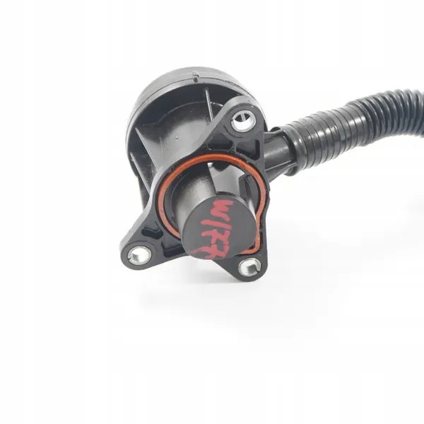 Mercedes A35 AMG Olievulhals OEM A2600181000 image 4
