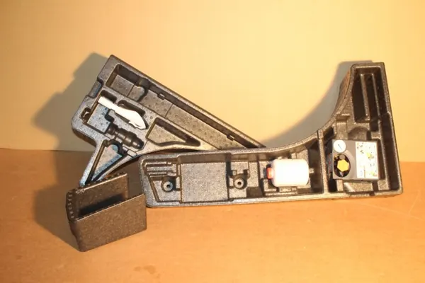 Ford Kuga Mk3 Tavaratilan Lattiapaneeli Set OEM LJ6BS310B17BC image 2