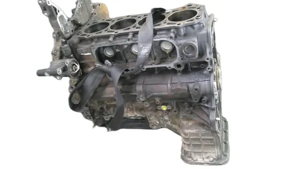 Nissan Patrol Y61 Moottorilohko Set OEM AMxOE.658488U20 image 3