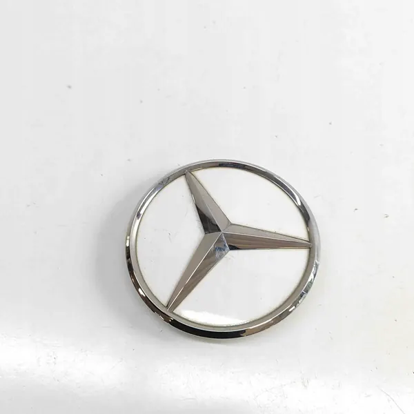 Emblema MERCEDES-BENZ C Cabrio A2058100018 image 3