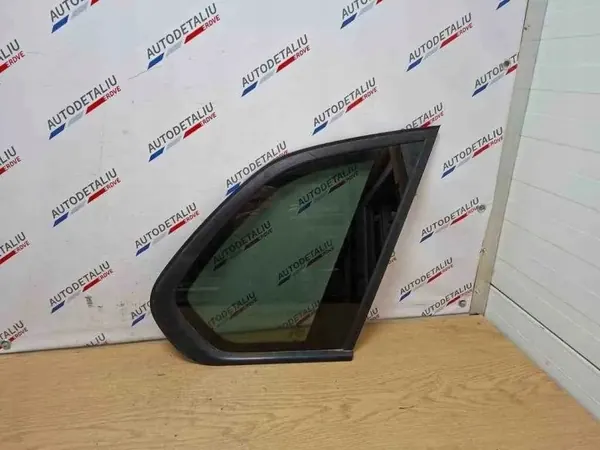Vitre arrière droite BMW X5 E70 OEM 7207876 image 2