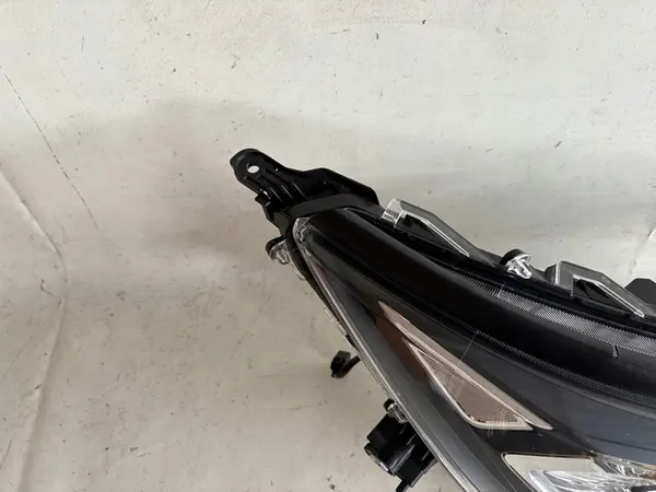 Faros derecho Full LED TOYOTA RAV4 Original image 7