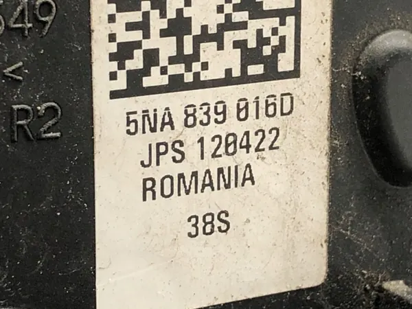 Bakre Höger Dörrlås VW PASSAT B8 Kombi image 5