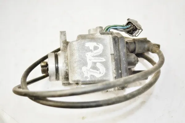 Bobine d'allumage Mazda OEM D4T8902 B3C71204 Q5 image 3