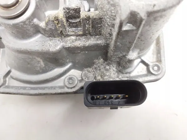 Volkswagen Golf VII 2019 Válvula do Coletor de Admissão OEM 5Q0253692B image 2