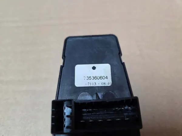 Linker raamschakelaar Lancia Ypsilon II image 3