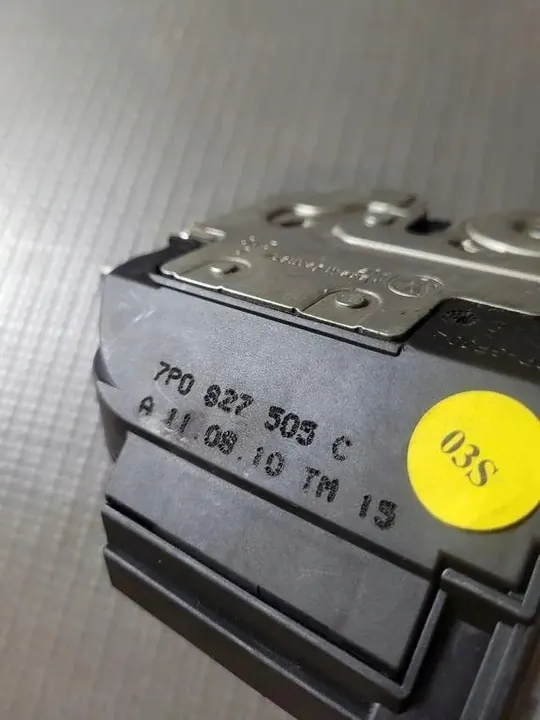 Baklucka Lås VW TOUAREG 2011 7P0827505C image 3