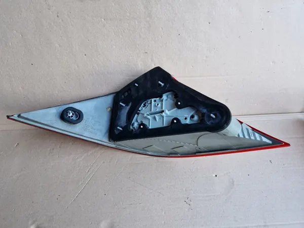 RECHTER ACHTERLICHT MERCEDES CLS W219 04-08 A2198200264 image 5