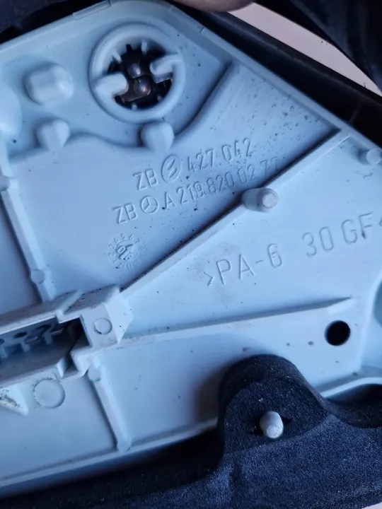 RECHTER ACHTERLICHT MERCEDES CLS W219 04-08 A2198200264 image 7