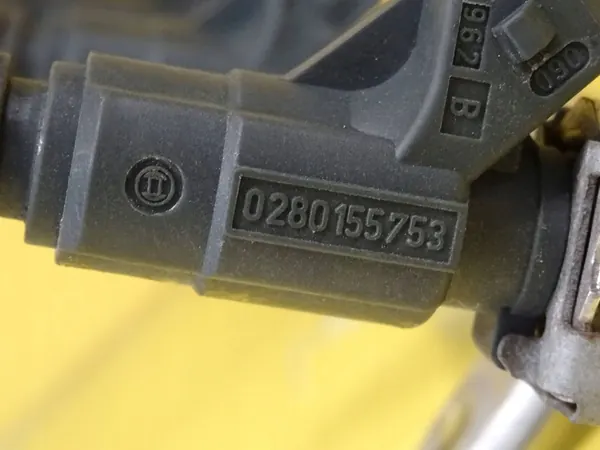 Brandstofrail Mercedes A W168 1.4B A0000788723 image 4