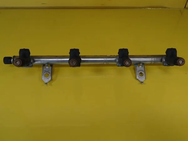 Brandstofrail Mercedes A W168 1.4B A0000788723 image 6