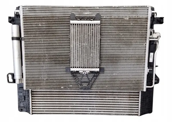 Complete radiatoren Mercedes Sprinter W907 2.2 CDI image 2
