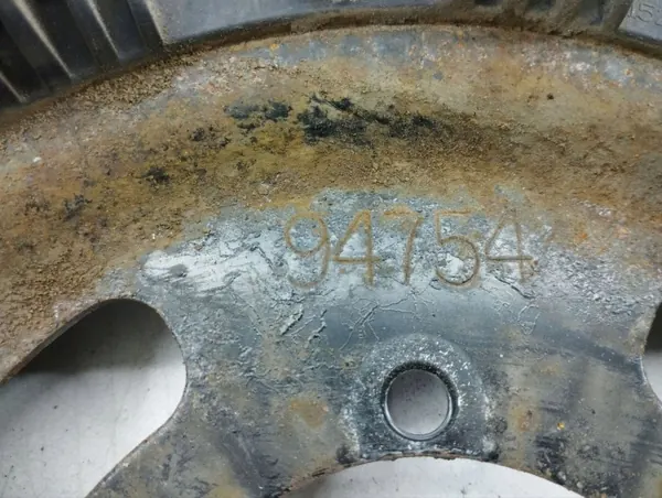 Saab 9-7X 2006 Tuuletin OEM 15229250 image 8