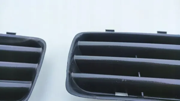 SKODA OCTAVIA I LIFT Griglia Paraurti Anteriore Destra Sinistra (1u0807368b) image 10