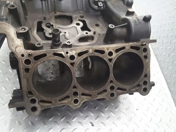 Bloc Moteur 059103021AS pour VW Audi 3.0 TDI image 4