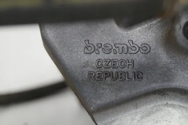 AUDI A7 A6 Q5 Oikea Jarrusatula 345x30mm Brembo image 2