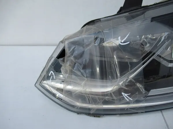 Farol Esquerdo VW Polo V 6C1941005 image 2