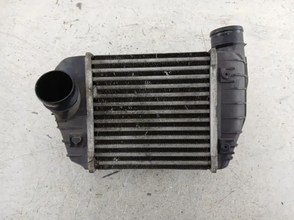 INTERCOOLER AUDI A6 C6 2.0 TDI image 2