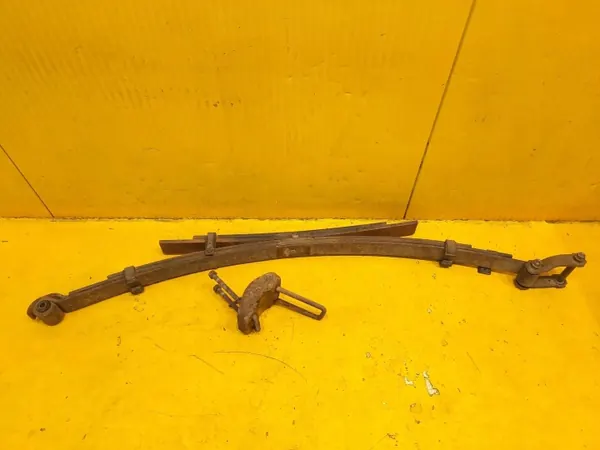Muelle ballesta izquierdo trasero Toyota Hilux VIII OEM PHS40033 image 2
