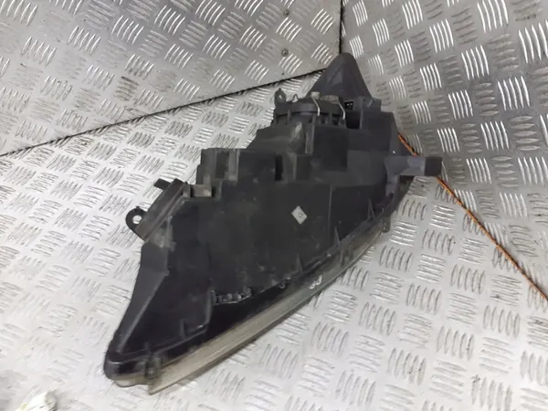 Faros Delantero Derecho Toyota Corolla E12 image 4