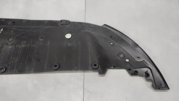 OEM 622565797R Moottorisuojus Renault Clio V RS:lle image 3