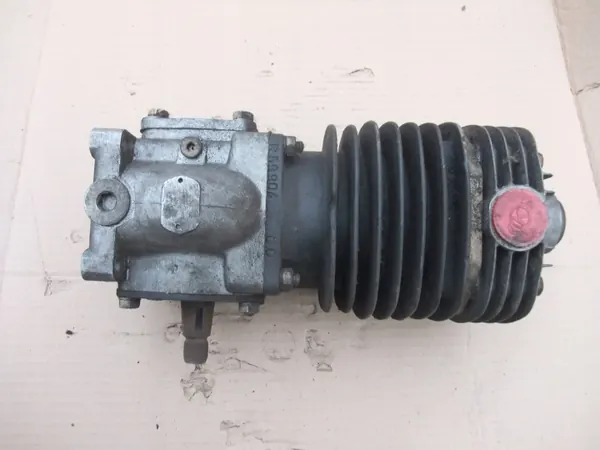 Compressor de ar Knor OEM TYP LP 1.906 - Usado image 2