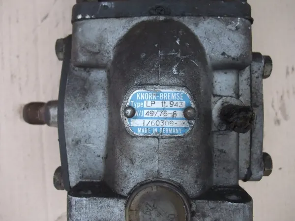 Compressor de ar Knor OEM TYP LP 1.906 - Usado image 9