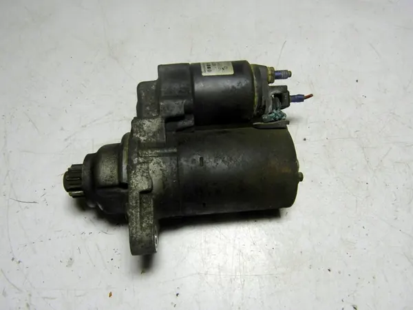 Motor de arranque Volkswagen OE 02T911023GX image 2