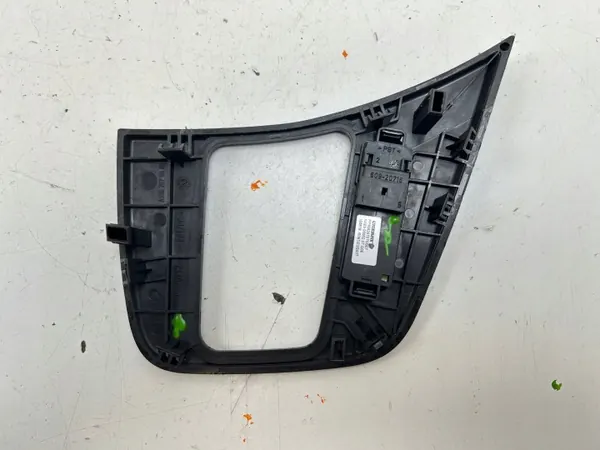 Cadre gauche Mercedes Sprinter W906 OEM A9062670088 image 4